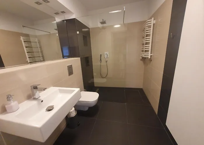 Przy Plazy Pogorzelica (Gmina Rewal)